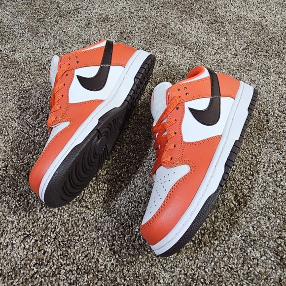 Nike Women's Dunk Low Halloween - Picture 6 of 9